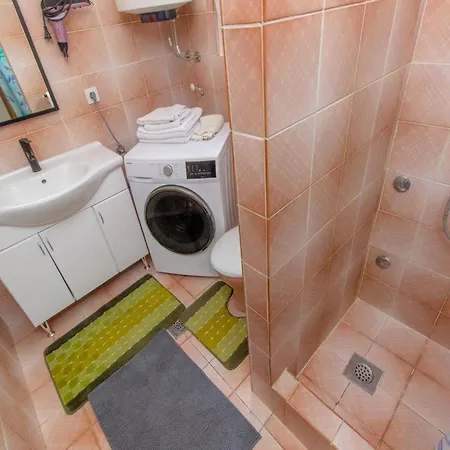 Alaga - B4 2 Apartment *