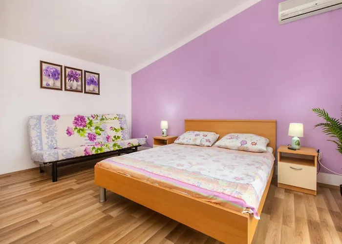 Appartement Tribunj Near Adriatic Sea *